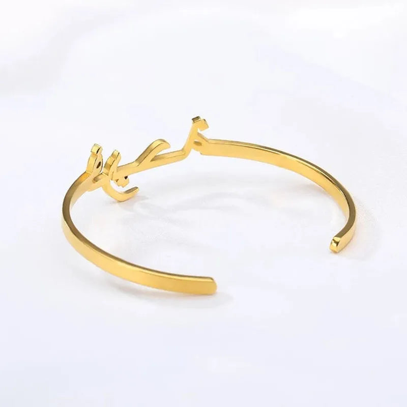Bracelets personnalisés avec nom arabe pour femmes, en acier inoxydable plaqué or, bracelet à lettres personnalisé, bijoux cadeau 2023