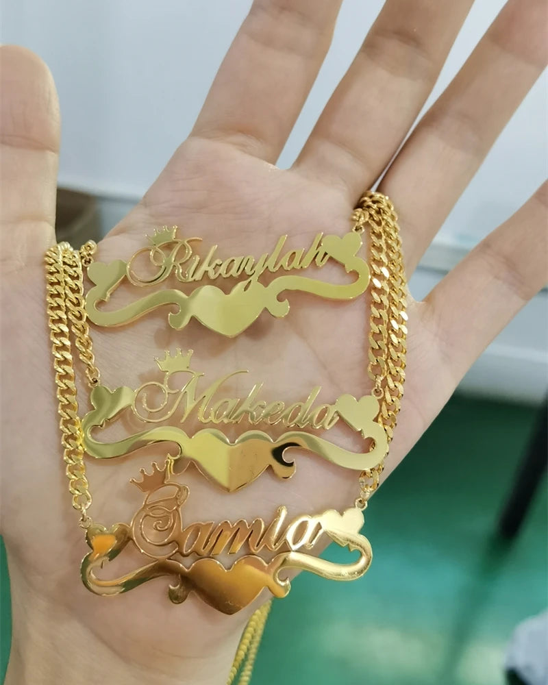 Collier personnalisé avec nom en forme de cœur et ruban en forme de cœur, pendentif en forme de couronne en acier inoxydable, bijoux pour femmes, cadeaux pour meilleurs amis