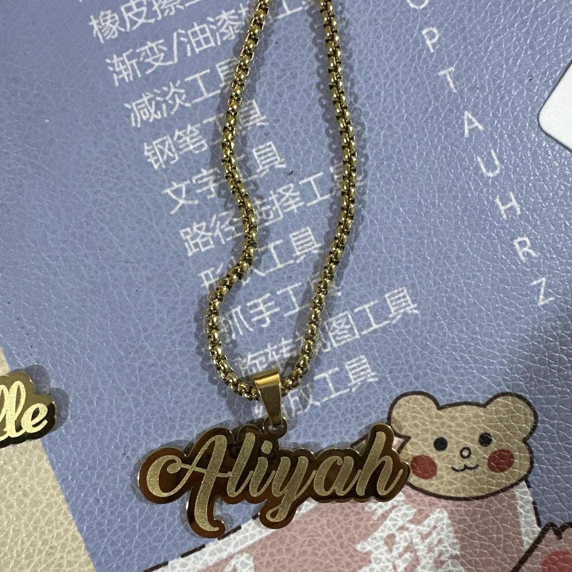 Colliers personnalisés en acier inoxydable avec nom gravé Collier personnalisé amovible avec plaque signalétique couleur or Bijoux pour femmes et hommes