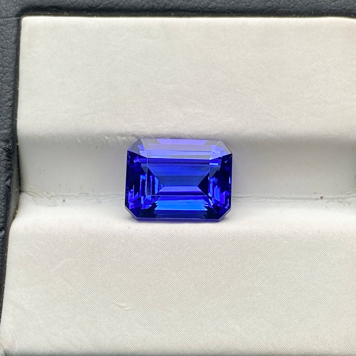 Vivid Blue Natural Tanzanite Small octagonal Cut 4.58ct VVS Loose Gemstone Customize