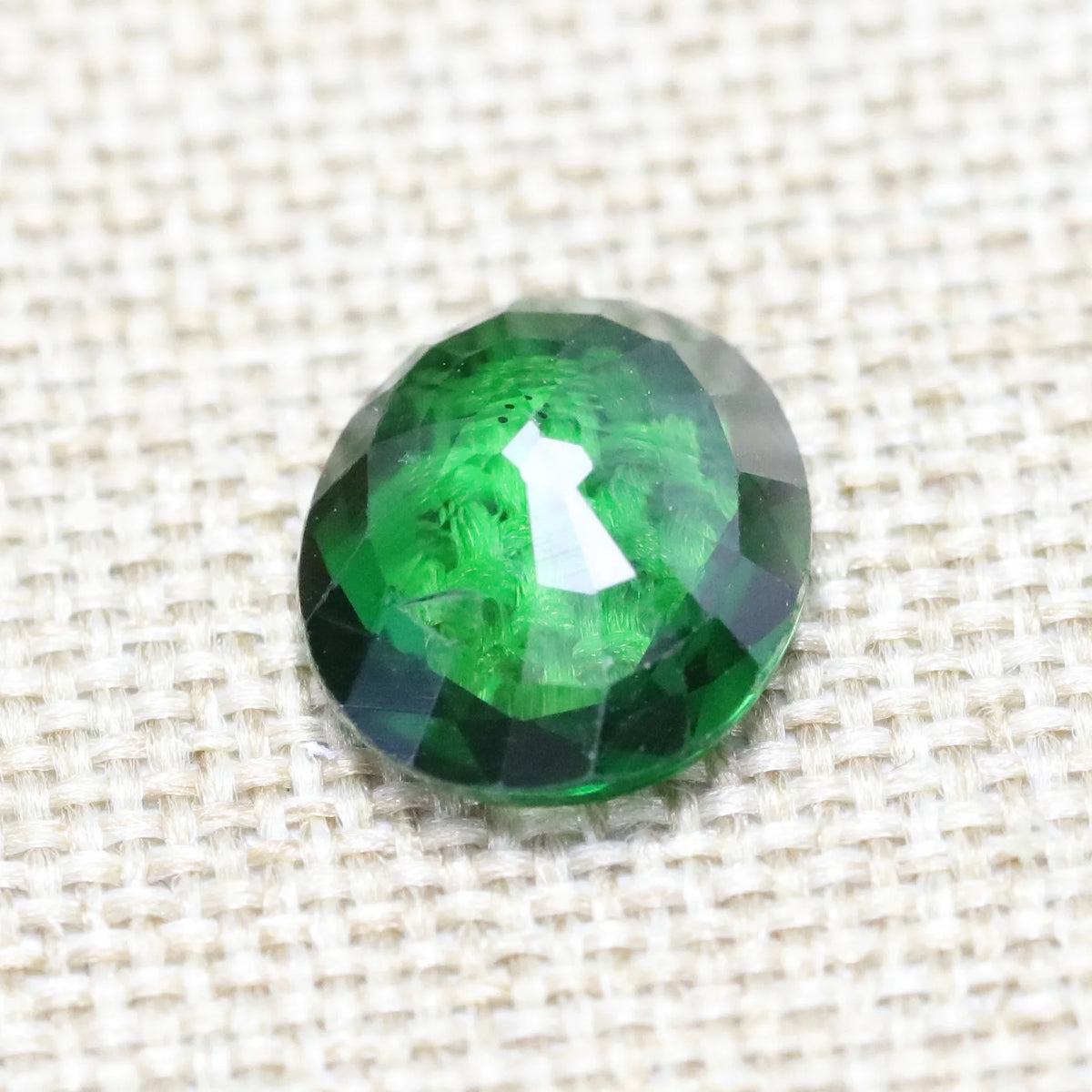 Gemstone 1.3ct Tsavorite Garnet Oval8.15X6.80X2.92mm Private Custom Ring Pendant Earring Main Stone Natural Untreated