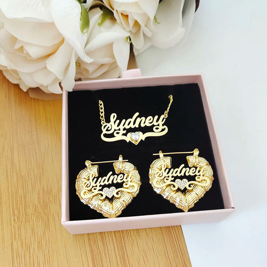 Ensembles de bijoux personnalisés avec nom 2023, boucles d'oreilles en acier inoxydable, cœur en bambou et collier en zircon avec lettres, cadeaux pour femmes et enfants
