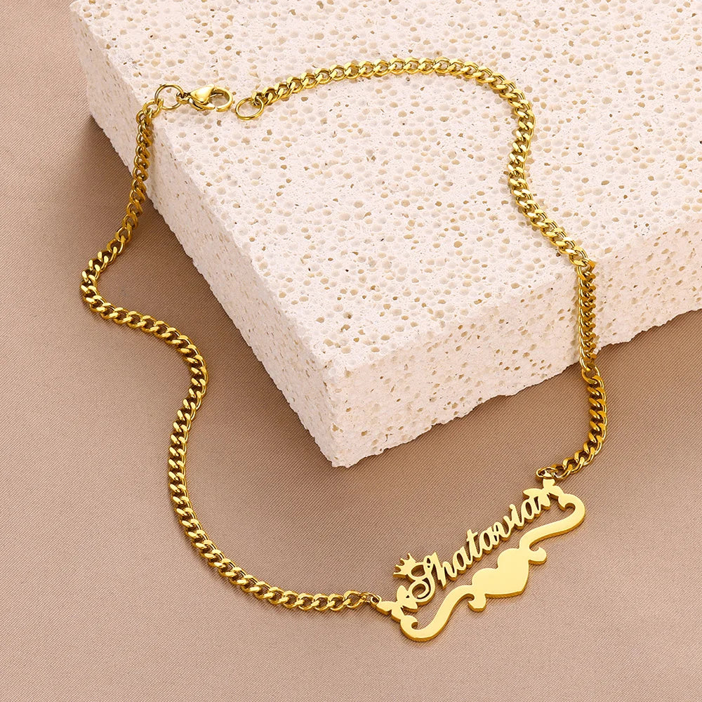 Collier personnalisé avec nom de papillon et ruban en forme de cœur, pendentif en acier inoxydable avec plaque signalétique en forme de couronne, meilleur cadeau pour femme