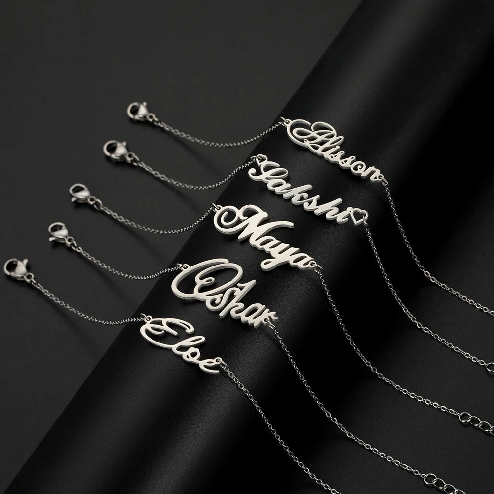 Customized Multiple Names Bracelet Women Stainless Steel Personalized Family Name Jewelry Gift for Friends Mother Girls