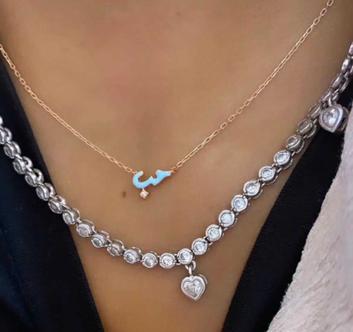 Collier à breloques en forme de petite lettre d'amour arabe en émail pastel 5A CZ Micro Pave 2023 Cadeau de Saint-Valentin Bijoux de mode