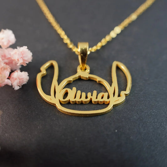 Collier personnalisé avec nom de dessin animé mignon pour femmes, filles, enfants, bijoux en acier inoxydable, tous les personnages d'anime, collier pendentif chat