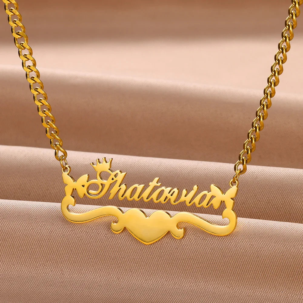 Collier personnalisé avec nom de papillon et ruban en forme de cœur, pendentif en acier inoxydable avec plaque signalétique en forme de couronne, meilleur cadeau pour femme